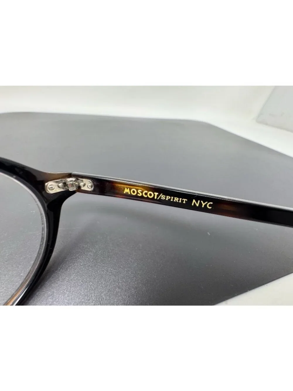Moscot Spirit NYC Petie Tortoise Small Eyeglasses Frame 46 [] 21-142